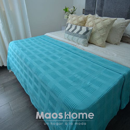 SOBRECAMA ELEGANT AGUAMARINA 1.50 X 2.00 MTS  APROX