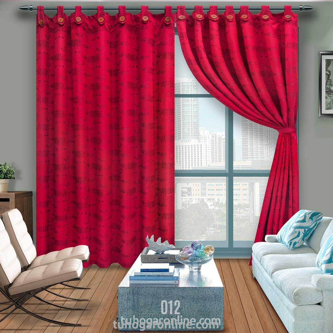 44CORTINA EN YACAR-BOTÓN VINOTINTO