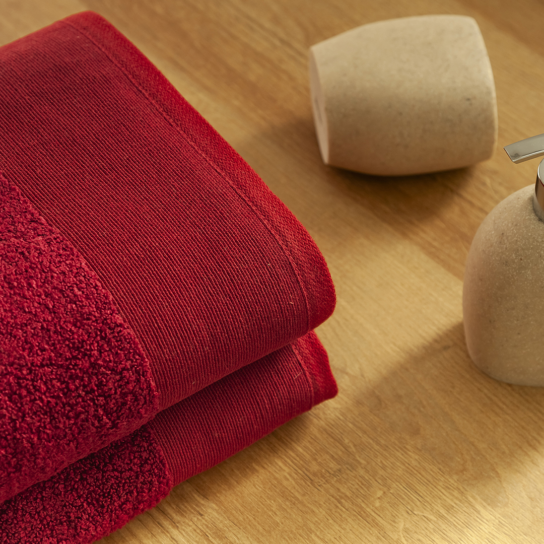 44Toalla Modha 600gr Vino Tinto