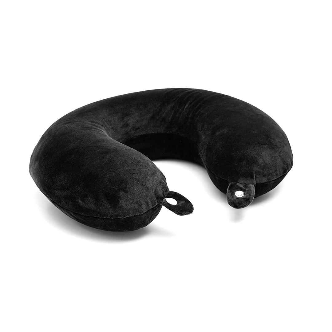 44 COJÍN VIAJERO NEGRO