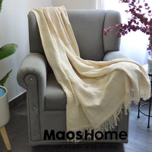 44Mantas Throw bordada 130x180cm Crema