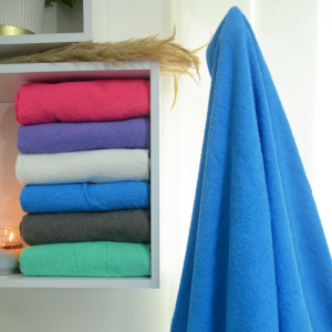 44Toalla Calat cuerpo  320gr Algodón 70% medida 70x140